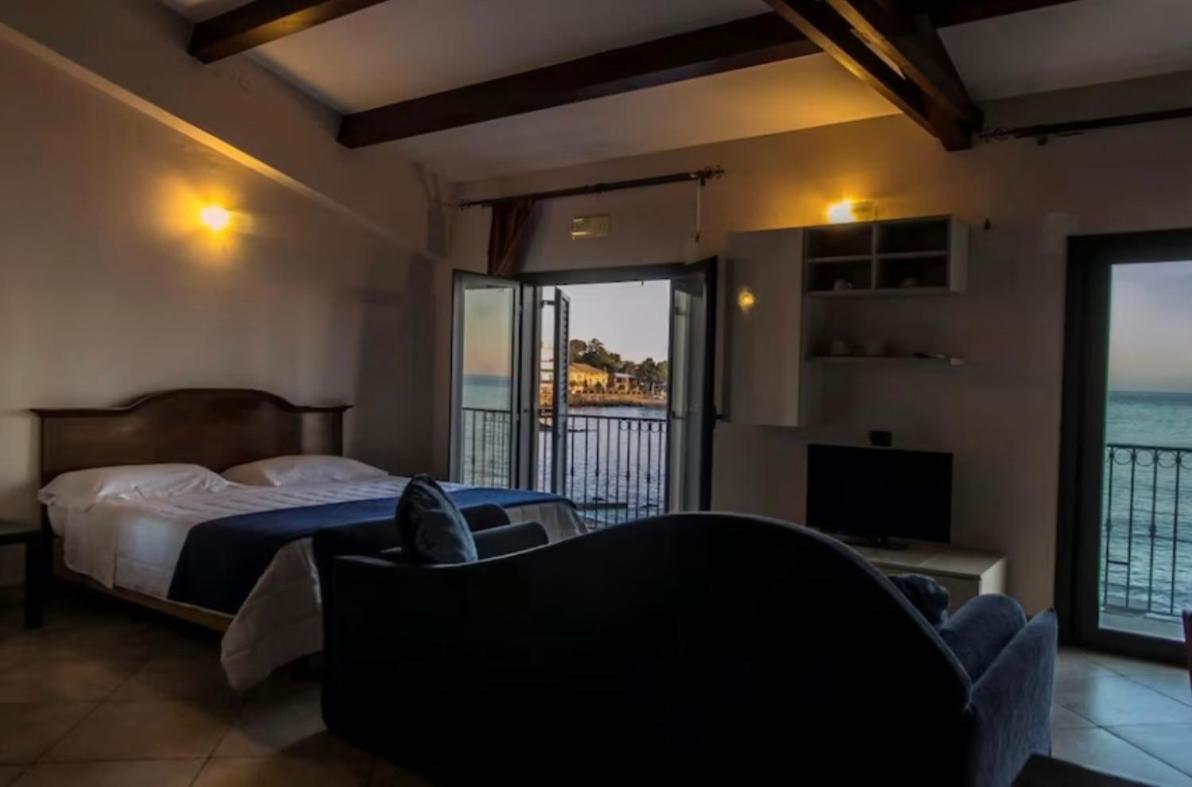 B&B Capomulini Εξωτερικό φωτογραφία